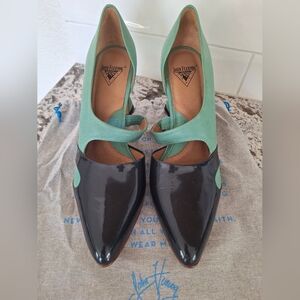 John Fluevog Vero Heels. Size 6.5 Black Green Colors, Leather.‎